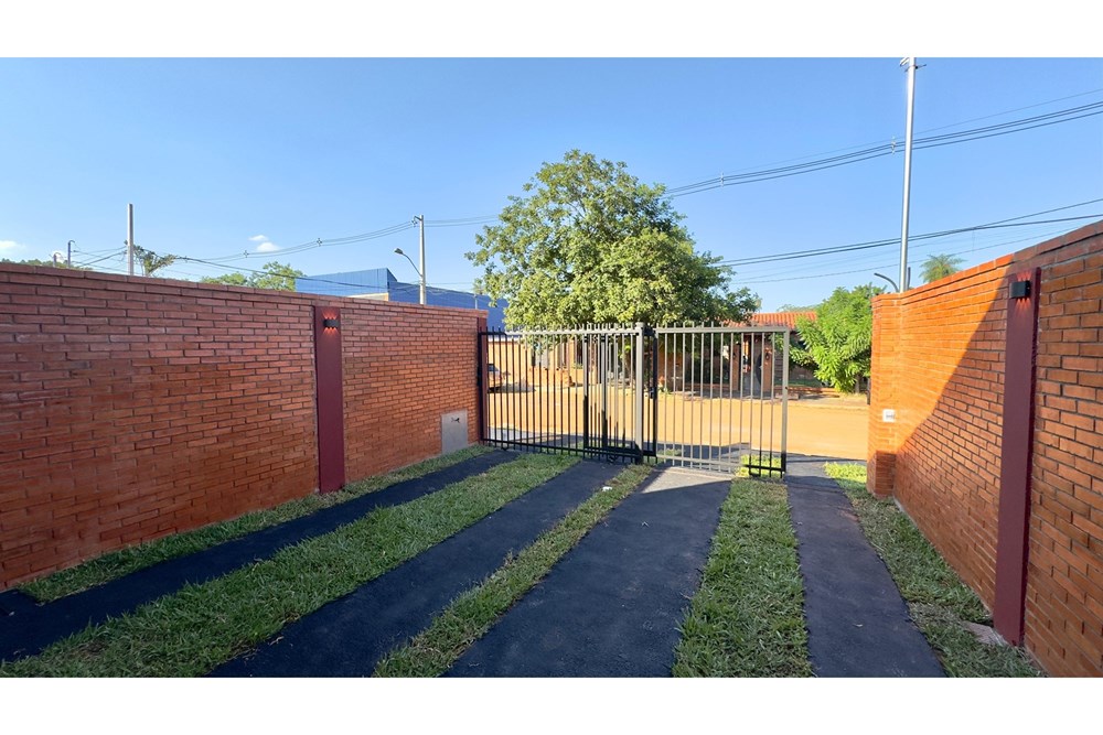 Edificio en venta en Cañadita, Ñemby — foto 3