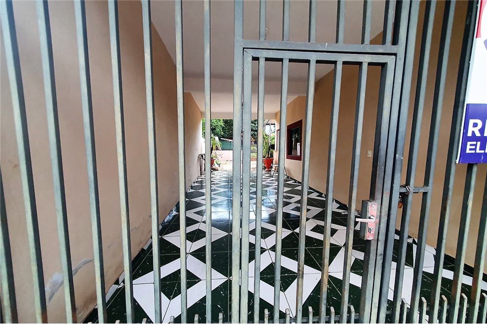 Casa en venta en Centro, Itauguá — foto 3