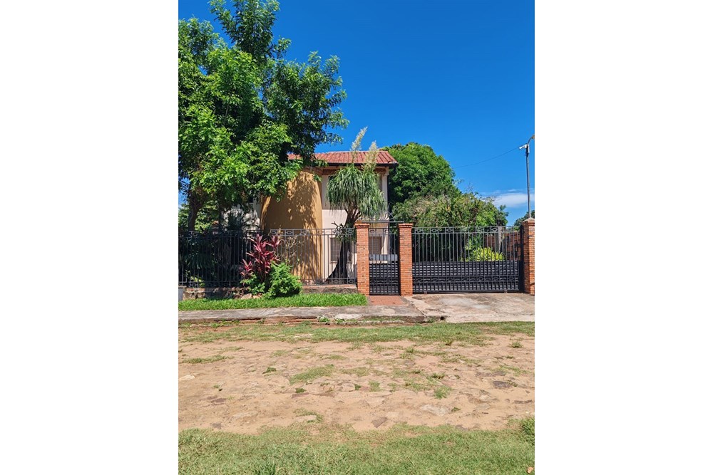 Casa en venta en Cuarto Barrio, Luque — foto 2