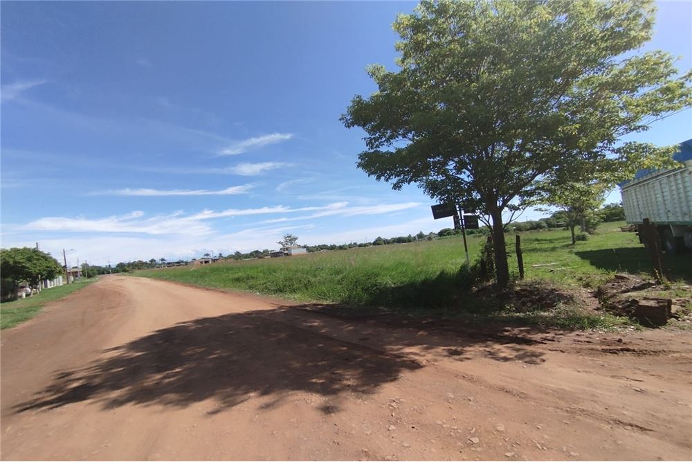 Loteamiento con una ubicación privilegiada en Carmen del Paraná , a 500m de la Rotonda que es el acceso a Graneros del S — foto 2