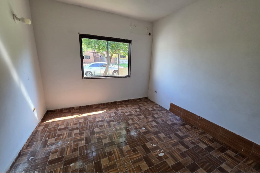 Casa en venta en Mbokajaty, Villa Elisa — foto 3
