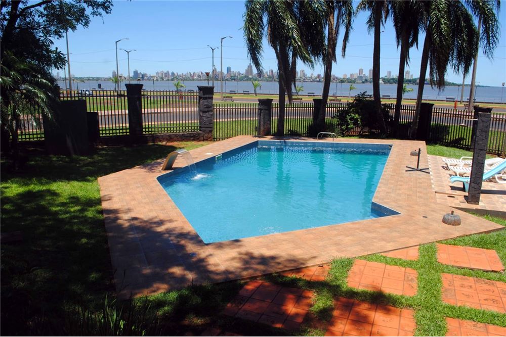 Casa en venta en Encarnación — foto 2