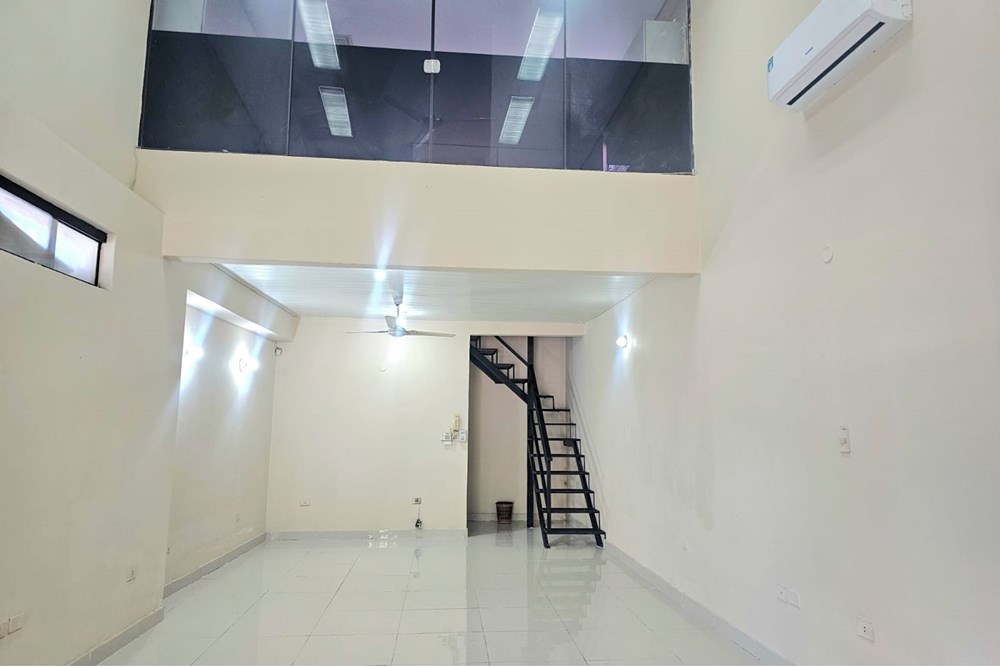 ¡Excelente oportunidad de alquilar un local comercial ubicado en Barrio Obrero, Asunción!  — foto 3