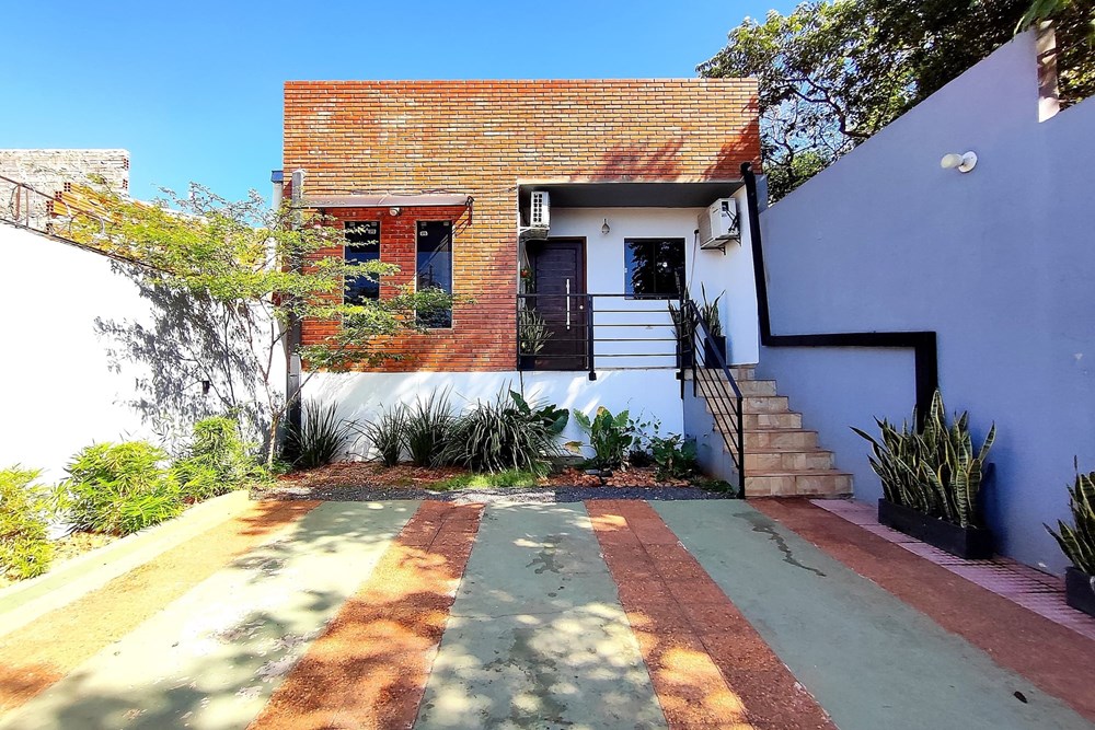 Edificio en venta en Ñemby — foto 2