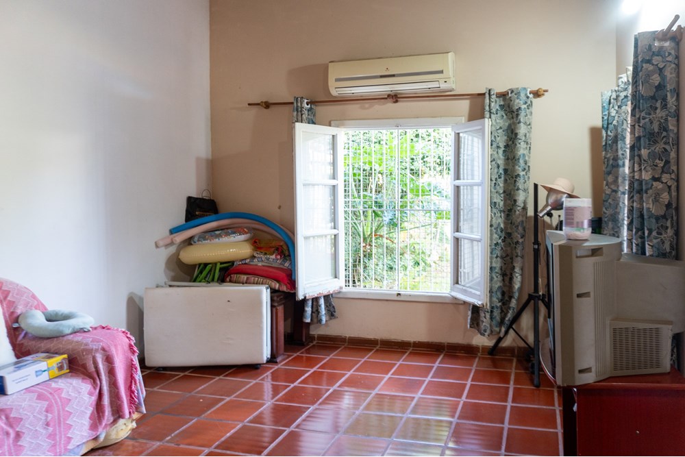 🏡 EN VENTA RESIDENCIA COMPLETA EN ÁREA 5, PRESIDENTE FRANCO — foto 2