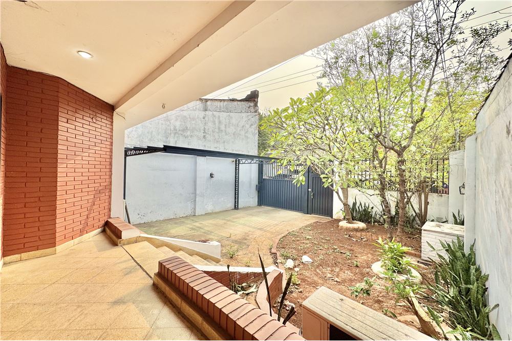 Casa en venta en Ciudad Nueva, Asunción — foto 2