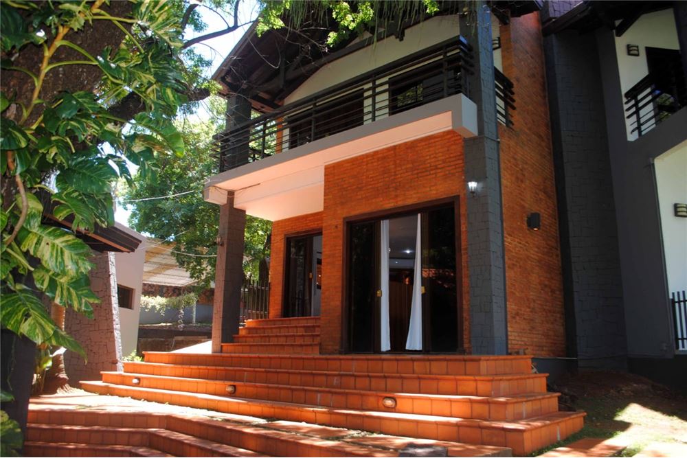 Casa en venta en Encarnación — foto 3