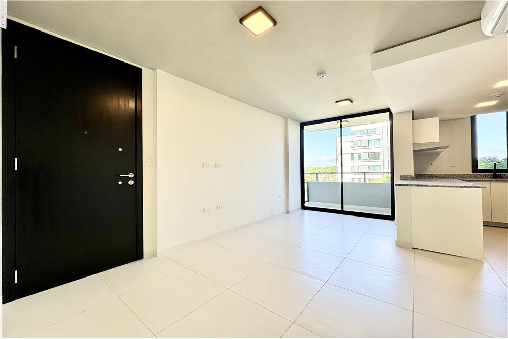 Se Vende el mejor departamento de todo el Edificio Insignia 5, ubicado en el sexto piso con vista directa al horizonte d — foto 2