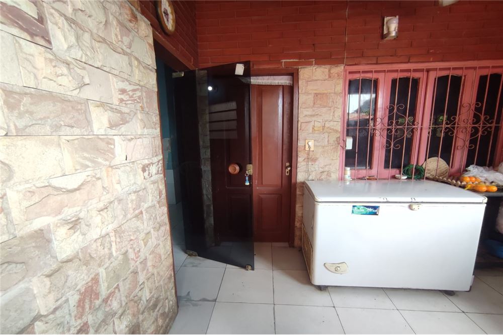 VENDO CASA EN LOMA PYTA — foto 2