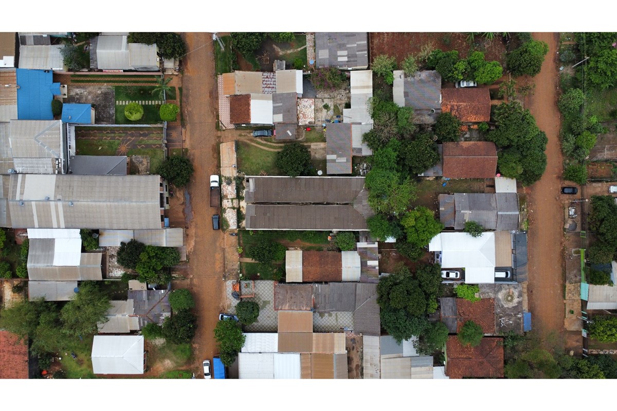 ¡Oportunidad de inversión excepcional en Ciudad Nueva, Ciudad del Este! Presentamos esta amplia casa para estudiantes en — foto 3