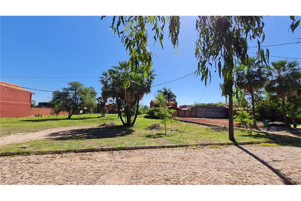 Terreno en venta en Pilar del Norte, Limpio — foto 2