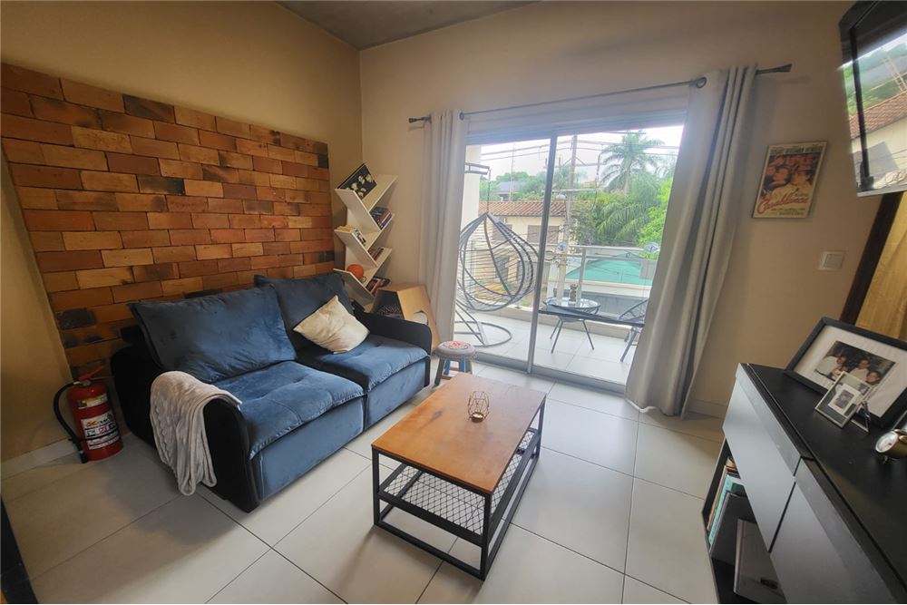 Departamento de 1 dormitorio en el primer piso con vista frontal — foto 2