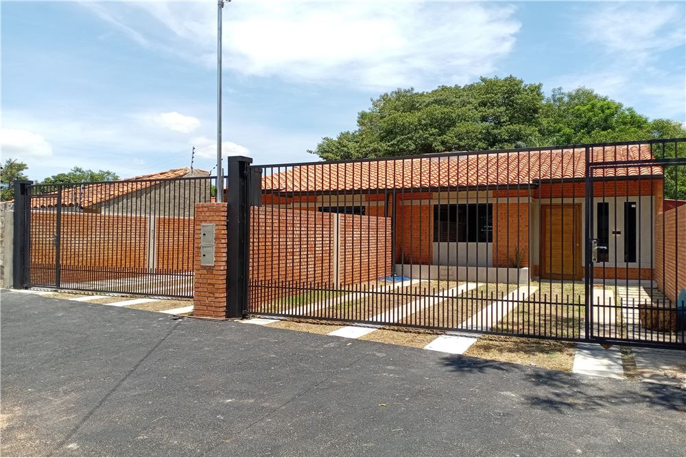 Edificio en venta en Villa Bonita, Villa Elisa — foto 2
