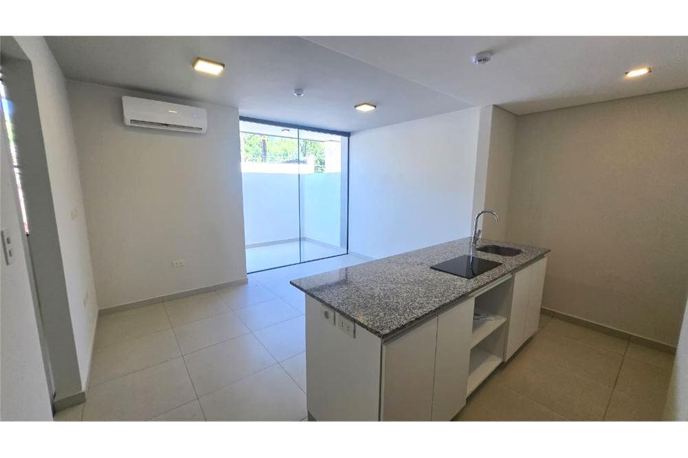 Departamento en venta en Campo Grande, Luque — foto 2