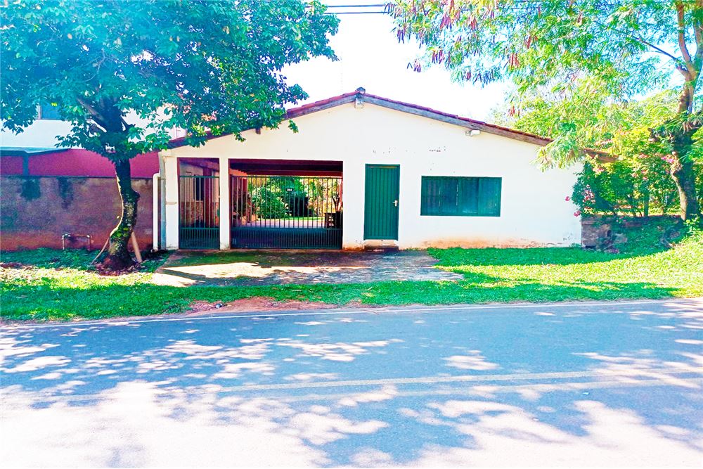 🚩 VENDO HERMOSA RESIDENCIA CON PISCINA EN AREGUA — foto 2