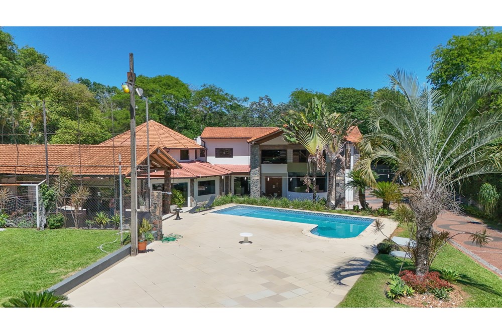 Esta hermosa residencia se distribuye de la siguiente manera — foto 2