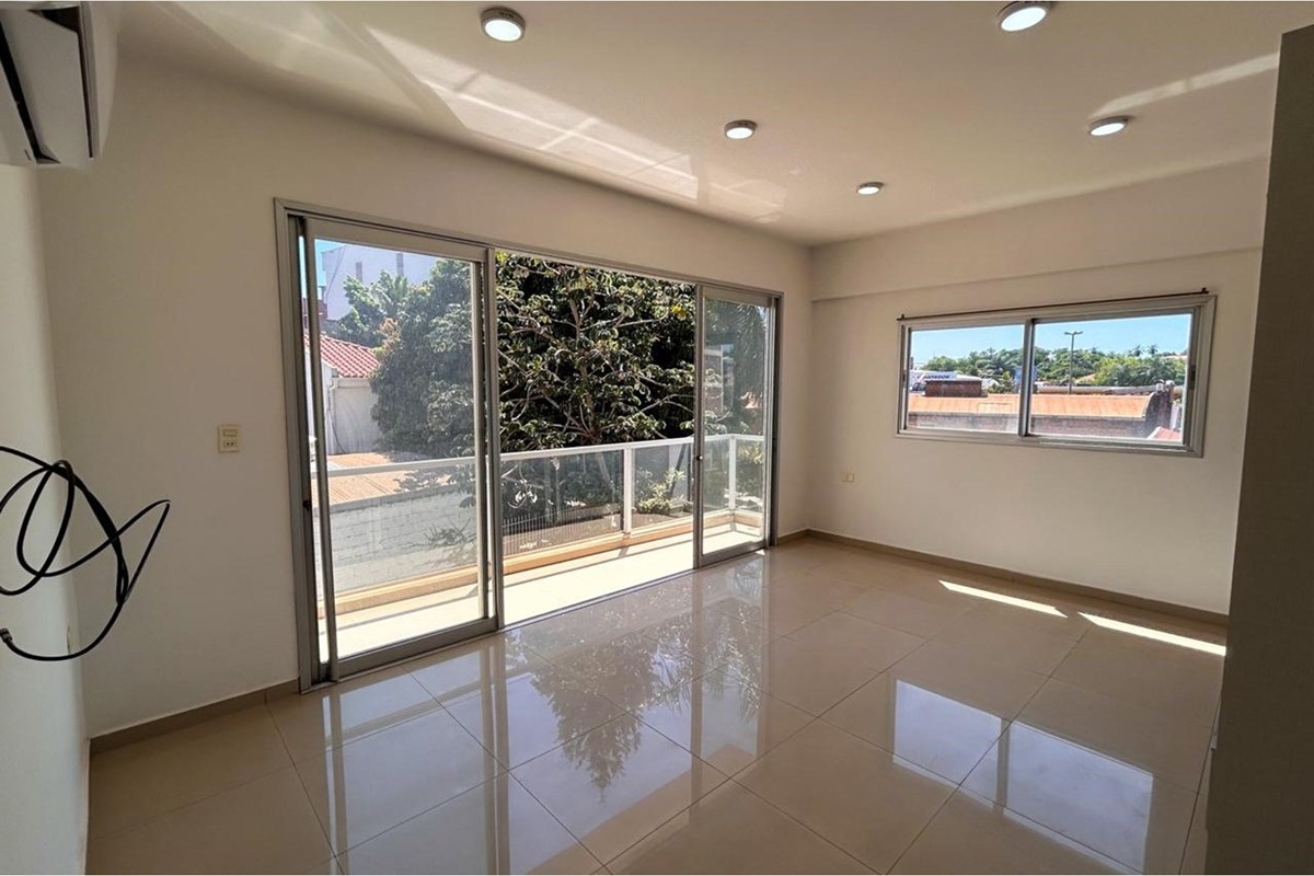 Departamento en venta en Encarnación — foto 3
