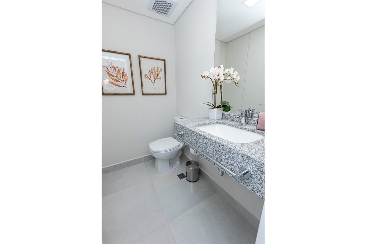 ¡Excelentes noticias para quienes buscan un hogar moderno y elegante! Presentamos un departamento en venta ubicado en Lo — foto 2