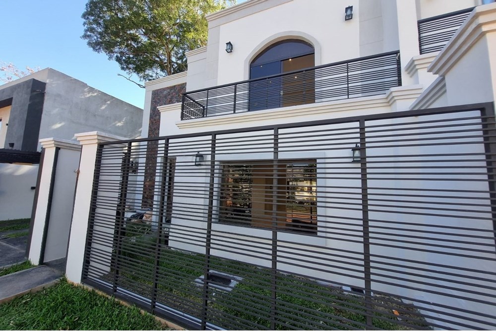 Casa en venta en Hipódromo, Asunción — foto 2