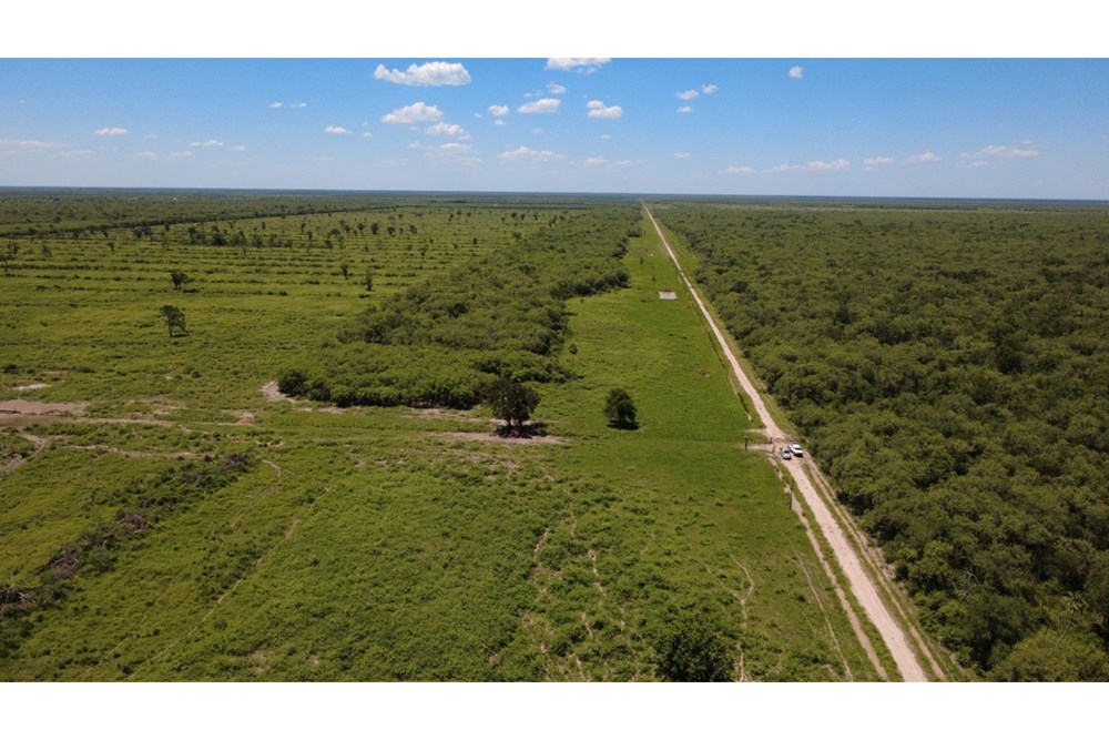 Terreno en venta en Teniente Esteban Martínez — foto 3