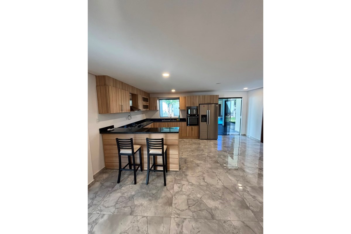 Casa en venta en Cuarto Barrio, Luque — foto 3
