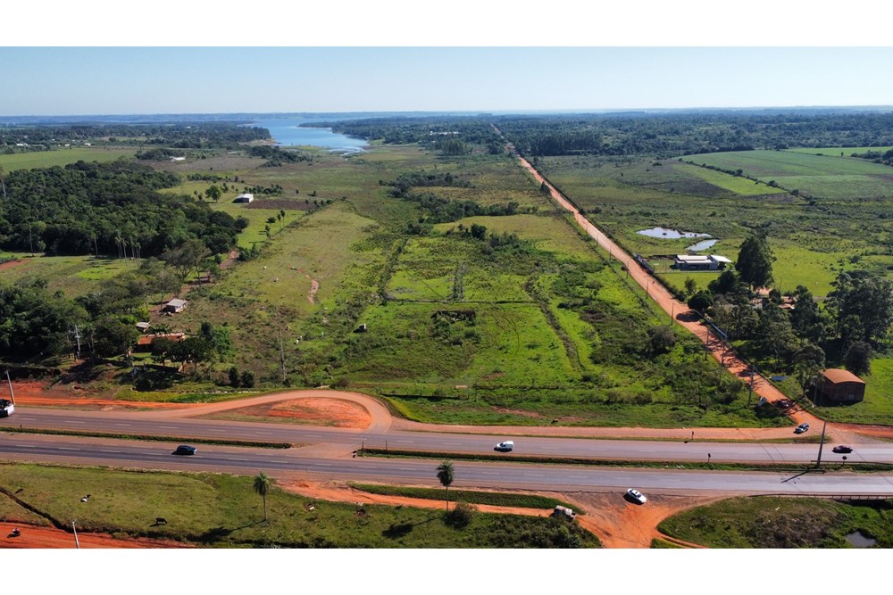 Terreno en venta en Juan Emilio O'leary — foto 3