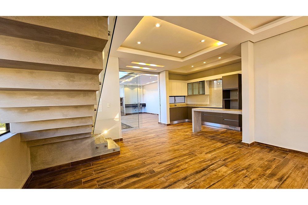 Casa en venta en San Vicente, Asunción — foto 3