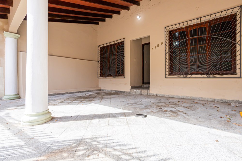 Casa en venta en San Vicente, Asunción — foto 2