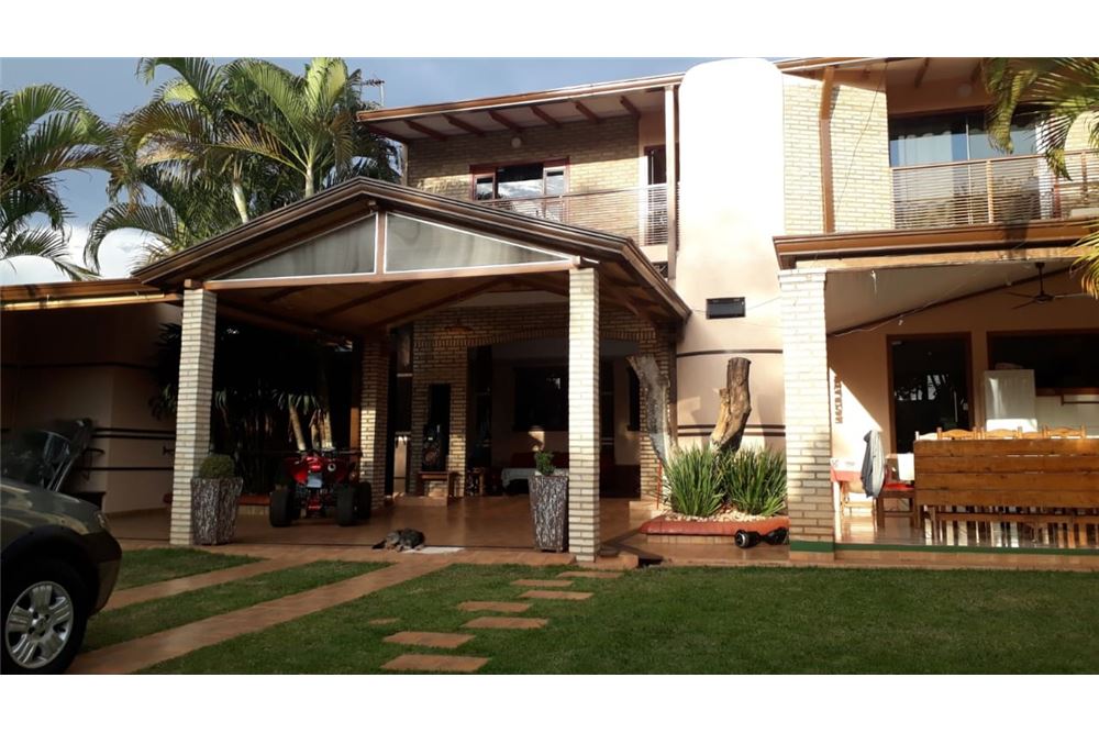 Casa en venta en Hernandarias — foto 2