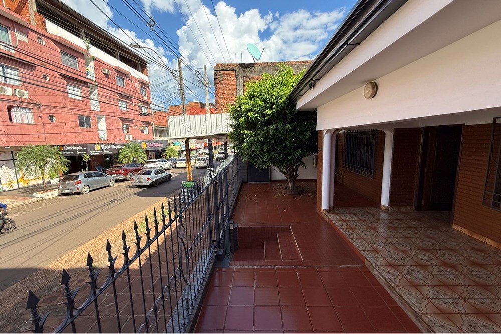 Propiedad en venta en Centro, Encarnación — foto 3
