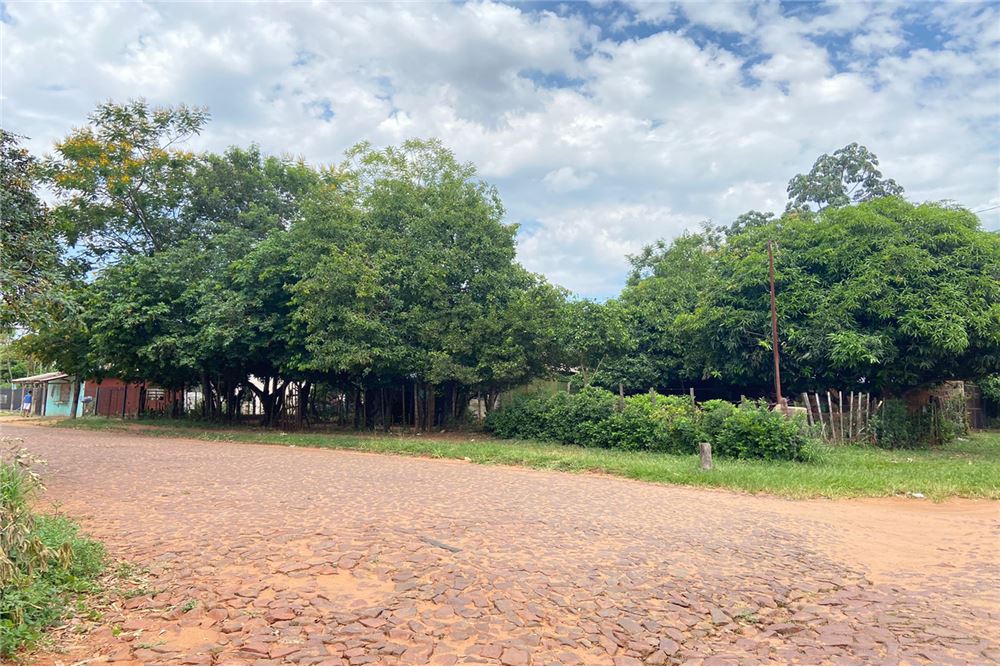 En Venta terreno en esquina, ubicada sobre la calle Hércules esquina Gioconda ciudad de San Lorenzo - Reducto — foto 2