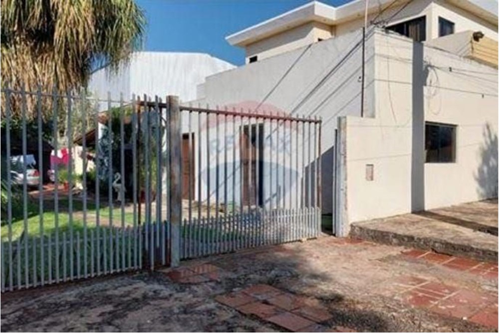 Casa en venta en María Auxiliadora, Ciudad del Este — foto 3