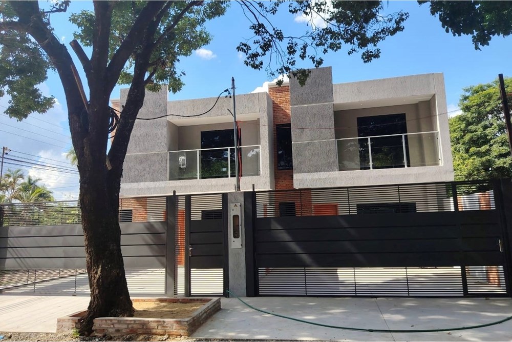 Casa en venta en Fernando de la Mora — foto 2