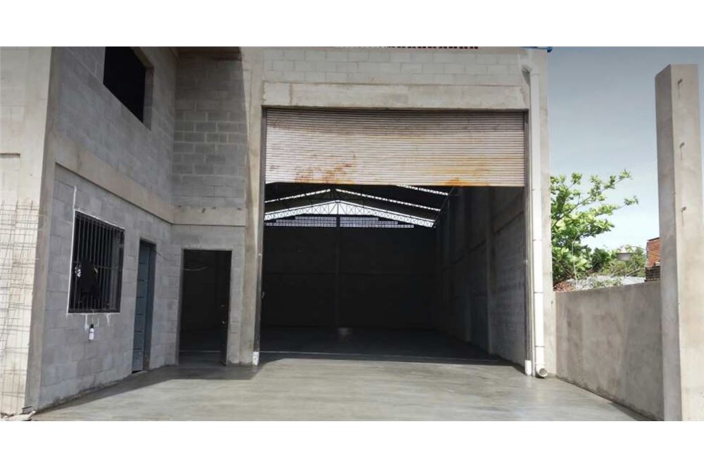 Depósito en venta en Mariano Roque Alonso — foto 3