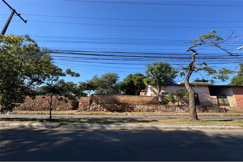 Local comercial en venta en Santísima Trinidad, Asunción — foto 3