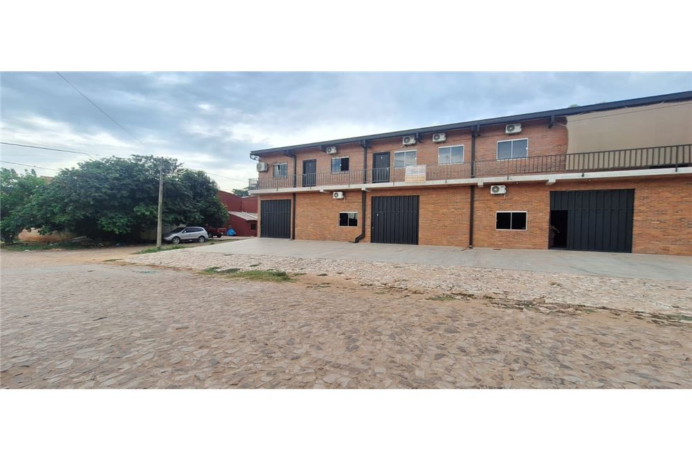 Depósito en venta en Mariano Roque Alonso — foto 2