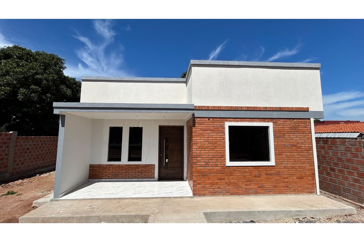 Hermosa y Amplia Casa a Estrenar en Capiatá Ruta 2.️ — foto 2