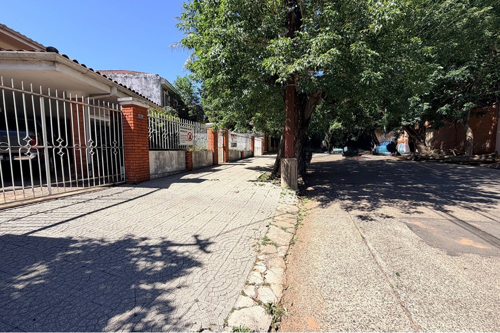 Casa en venta en Recoleta, Asunción — foto 2