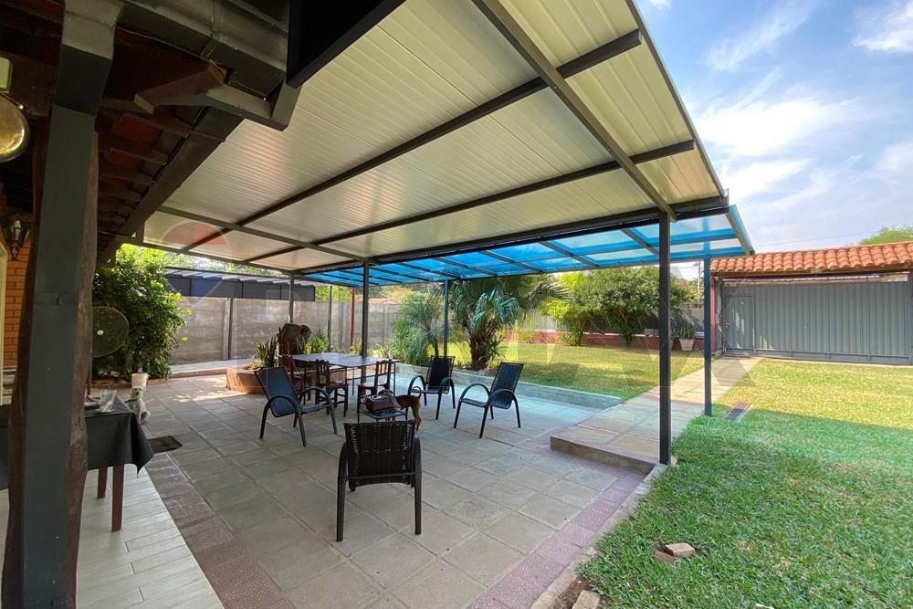 Casa — 2 dorm. — Corumba Kue - Universo — 3/5