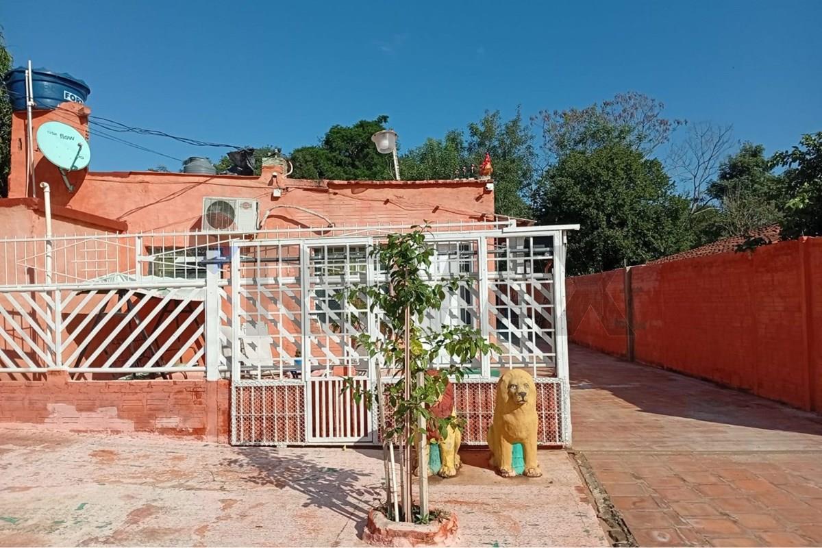 Casa — 2 dorm. — San Miguel — 1/5