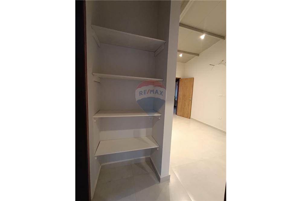 Departamento — 2 dorm. — Kokue Guasu — 3/5