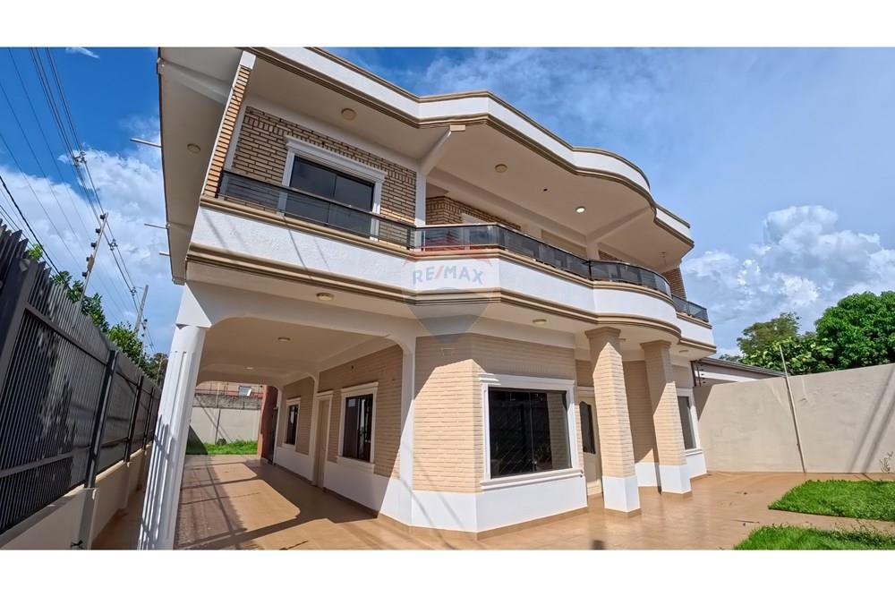 Casa — 8 dorm. — La Blanca — 2/5