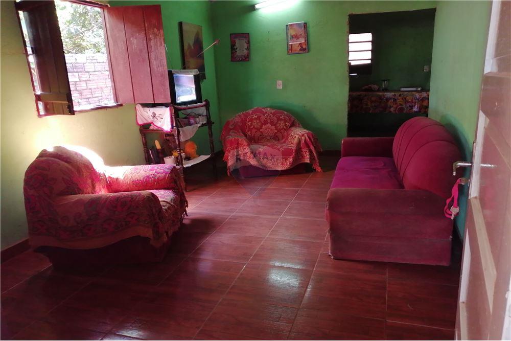 Casa — 2 dorm. — Encarnación — 3/5