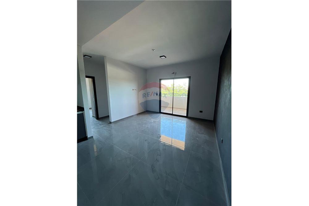 Departamento — 2 dorm. — Villa Amelia — 4/5
