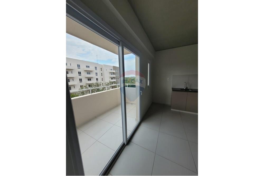 Departamento — 2 dorm. — Luque — 5/5