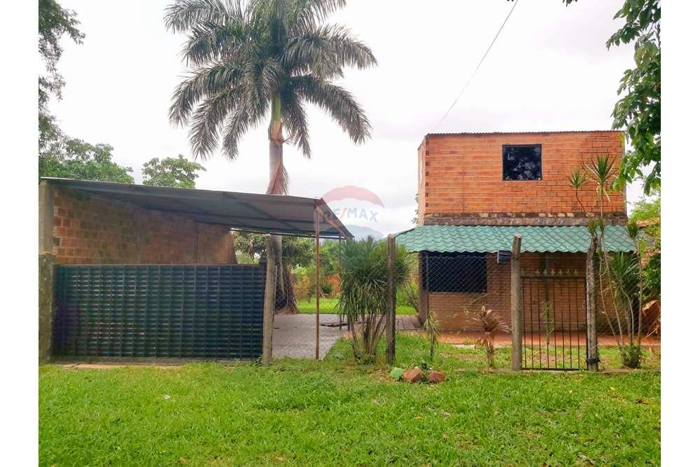Casa — 2 dorm. — Ypacaraí — 1/5
