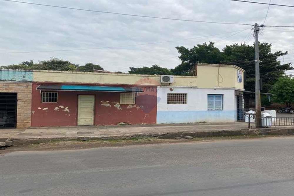 Terreno — Fernando De La Mora — 2/5