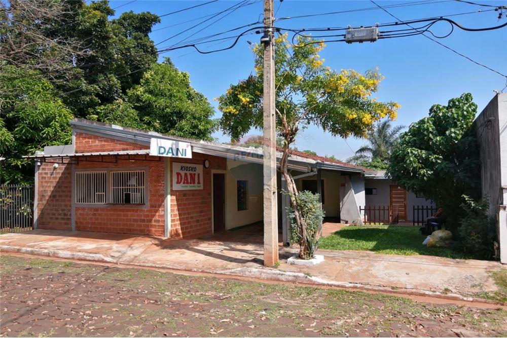 Casa — 3 dorm. — Encarnación — 1/5