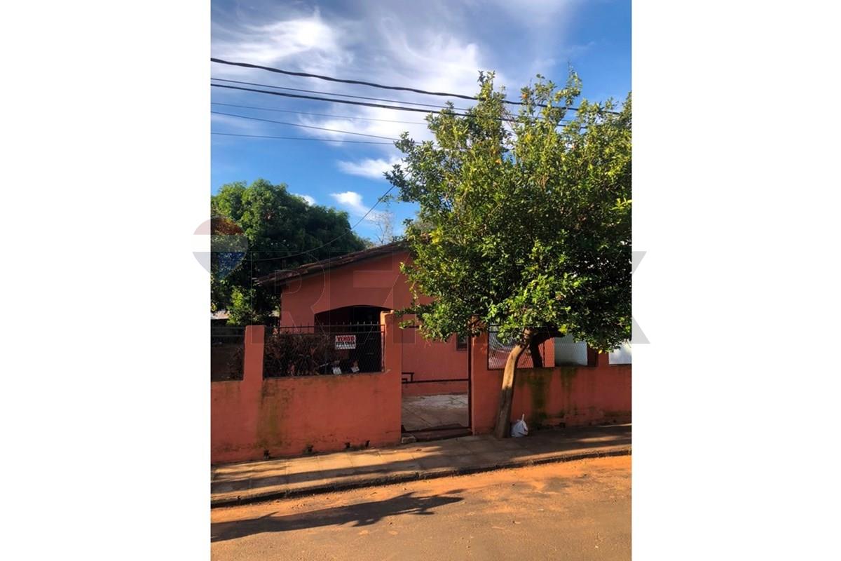 Casa — 3 dorm. — Laurelty — 3/5