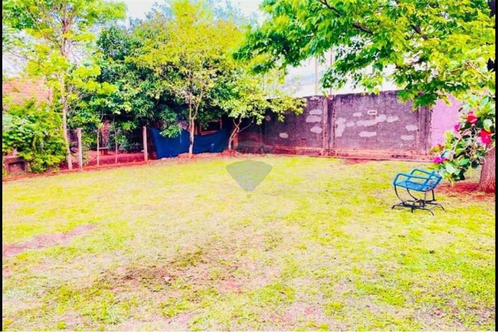 Casa — 2 dorm. — Encarnación — 4/5